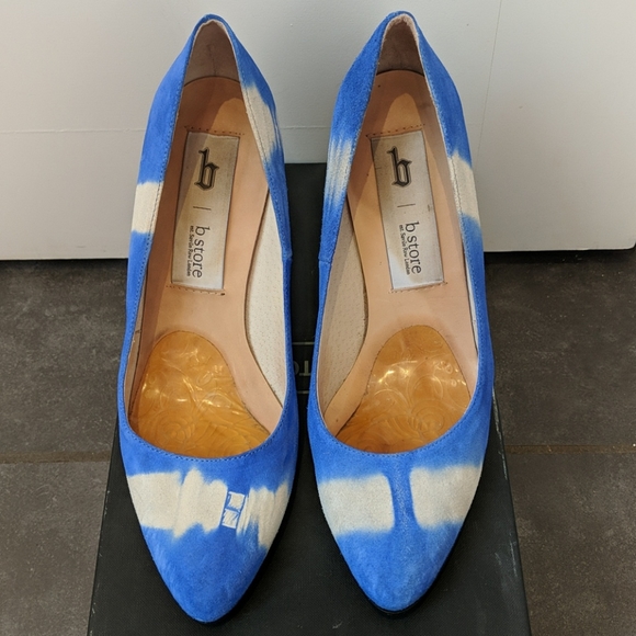 Suede High Heeled Shoes - Picture 4 of 5